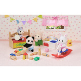 EPOCH Sylvanian Families - Baby Kindergarten Spielzeug mit Figuren, Konstruktionsspielzeug 