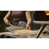 Ooni Signature Perforierter Pizzaheber 14" , Grillbesteck silber/schwarz, für Pizzen bis ca. Ø 36cm