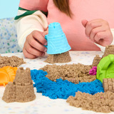 Spin Master Kinetic Sand - Strand Abenteuer Set, Spielsand mit 907 Gramm Sand in 3 Farben