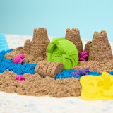 Spin Master Kinetic Sand - Strand Abenteuer Set, Spielsand mit 907 Gramm Sand in 3 Farben