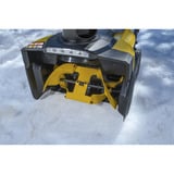 Stanley Akku-Schneefräse (SCSNP460R2-QW), 36Volt (2x18V) schwarz/gelb, 2x Li-Ion-Akku 6,0Ah, 2x Ladegerät